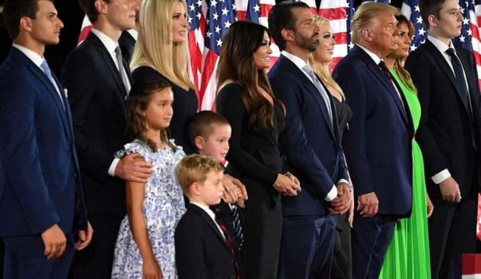 trumpin_kizi_arabellanin_kiyafeti_turkiyeden_1611133539_4024.jpg