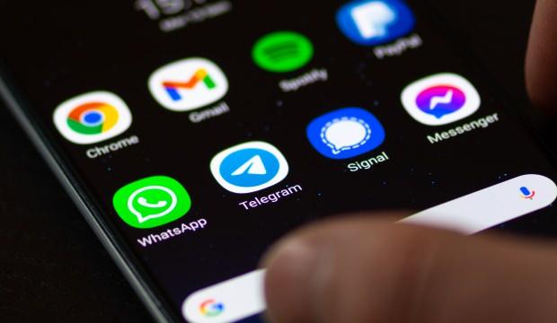 Whatsapp'la gündeme oturdu: Sözleşmeleri kabul etmeden önce dikkat edilmesi gerekenler!