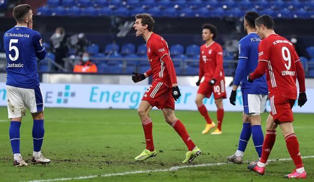 Bayern Münih, Schalke deplasmanında farklı galip
