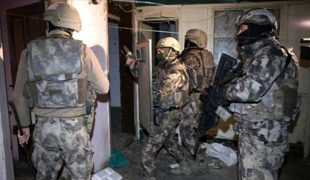 İzmir'de terör operasyonu!
