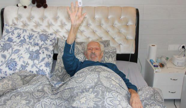 2 kez solunumu 1 kez kalbi durdu! Adnan amca 89 yaşında koronayı yendi