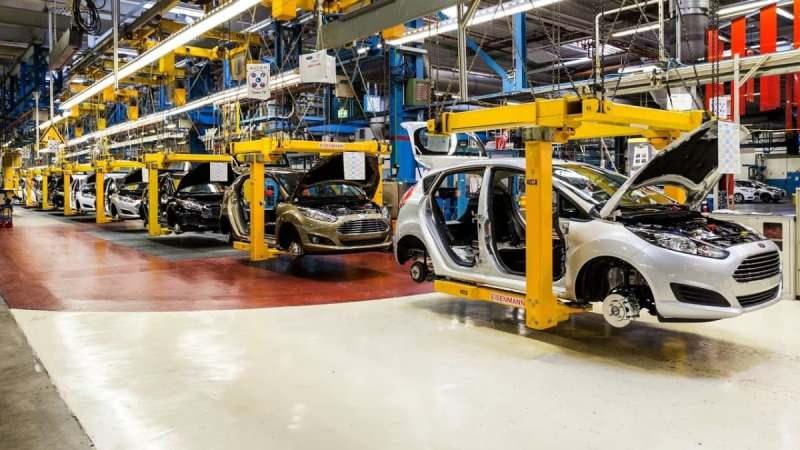 Alman, ABD ve Japon otomobil üreticileri tedarik krizinden etkilendi