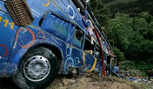 Pakistan'da trafik kazası: 11 ölü, 7 yaralı
