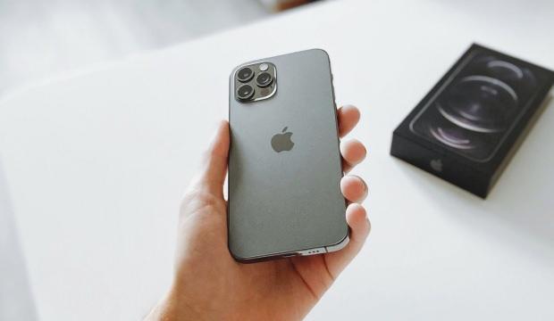 Apple çip kıtlığı nedeniyle iPhone 12 üretimini azaltabilir