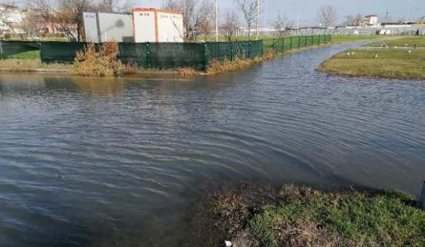 Silivri'de sahil su altında kaldı