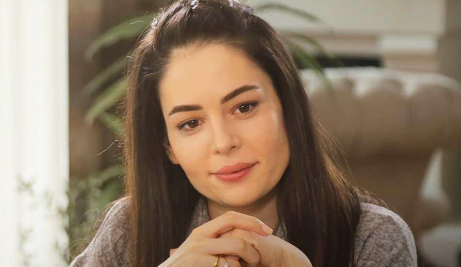 yildiz_cagri_atiksoy_kurulus_osman_kadrosunda_yildiz_cagri_atiksoy_kimdir_1613049686_8661.jpg