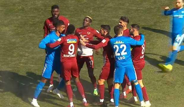 Erzurum Da Ortalik Fena Karisti Tum Spor Haber