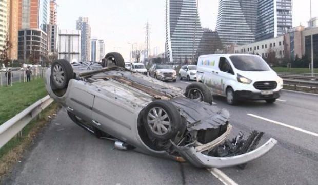 Esenyurt'ta takla atan otomobilin sürücüsü yaralandı