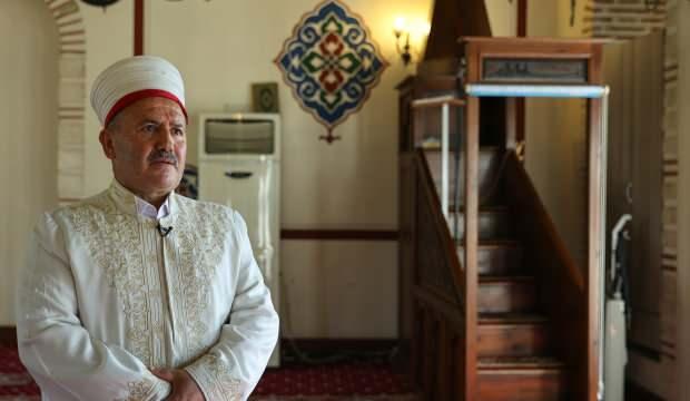 Hz. Kaab Camisi İmamı, madde bağımlıları ve evsizlerin umudu oldu