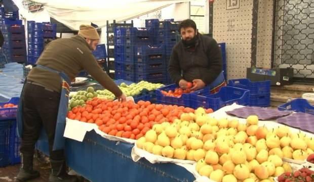 Yoğun kar yağışı sebzeyi vurdu