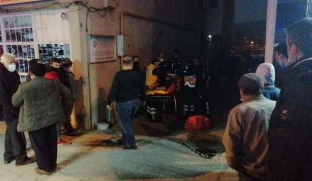 Alkol alan arkadaşlar arasında bıçaklı kavga: 1 yaralı