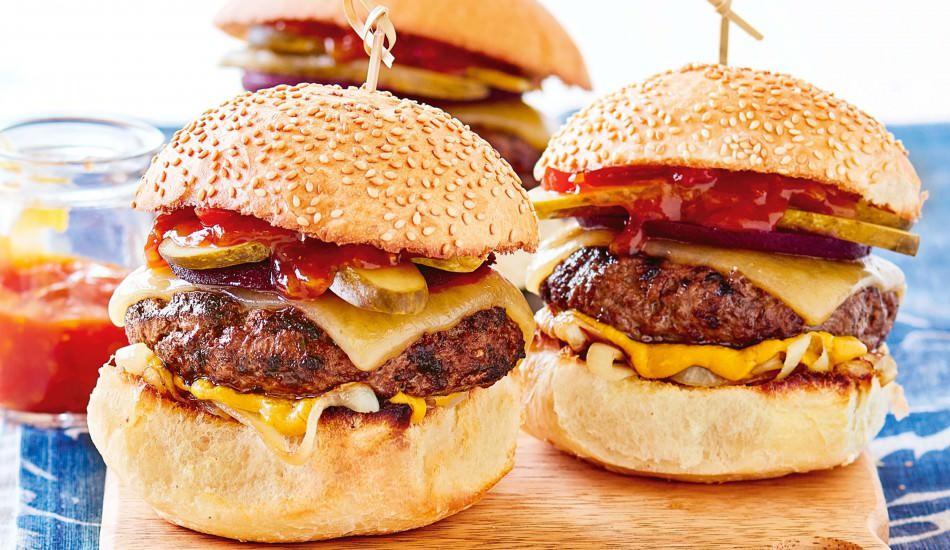 cheeseburger_nedir_ve_cheeseburger_nasil_yapilir_evde_en_kolay_cheeseburger_tarifi_1614330214_0729.jpg