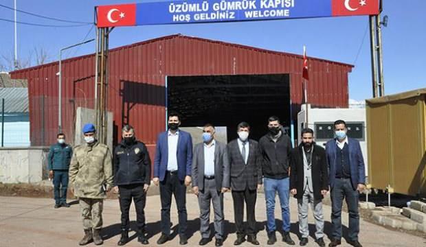 Hakkari'deki Üzümlü Sınır Kapısı yeniden açıldı