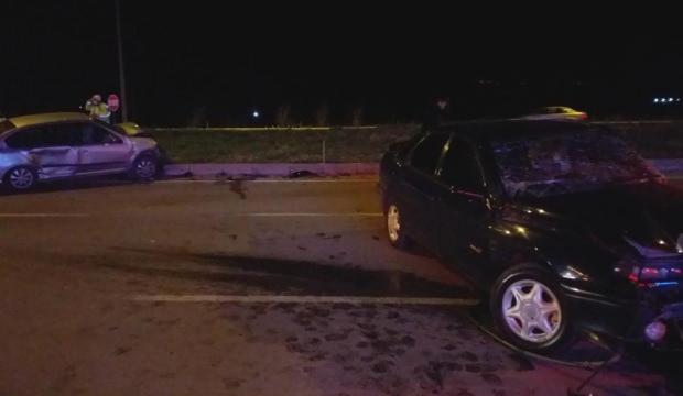 İzmir'de trafik kazası: 4 yaralı