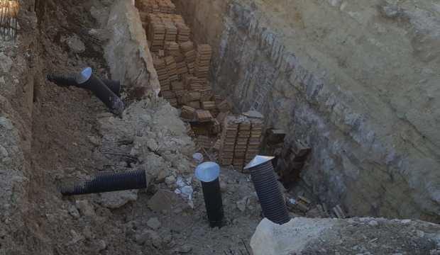 Soğuk hava deposunda göçük: 100 ton limon zarar gördü