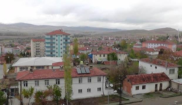 Tek bir vaka kalmayan ilçede tedbirsizlik yüzünden vakalar arttı, yasaklar geri geldi!