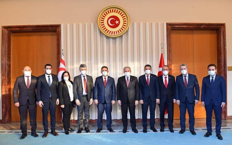 TBMM Başkanı Şentop ile KKTC Başbakanı Saner, Meclis'te bir araya geldi
