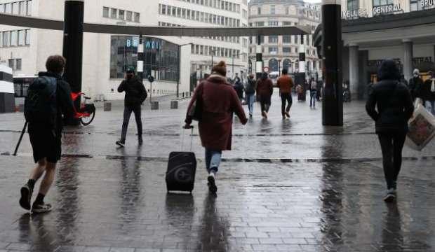 Belçika'da tedbirler aşamalı gevşetiliyor