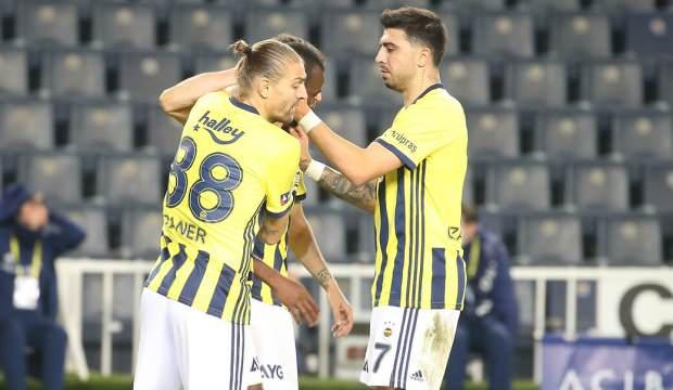 Caner kadro dışı kaldı Ozan Tufan direkten döndü