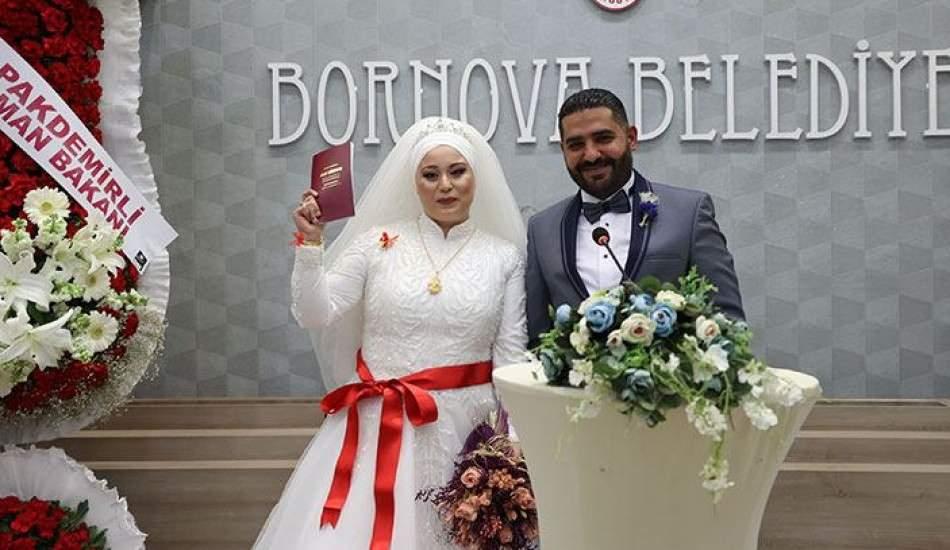 depremde_mucize_gibi_kurtulan_buse_hasyilmazin_mutlu_gunu_1615039198_6655.jpg