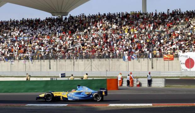 Formula 1'de seyircilere aşı formülü
