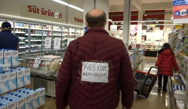 Karadeniz insanı yine şaşırtmadı! Kendisine sürekli HES kodu sorulan vatandaş...