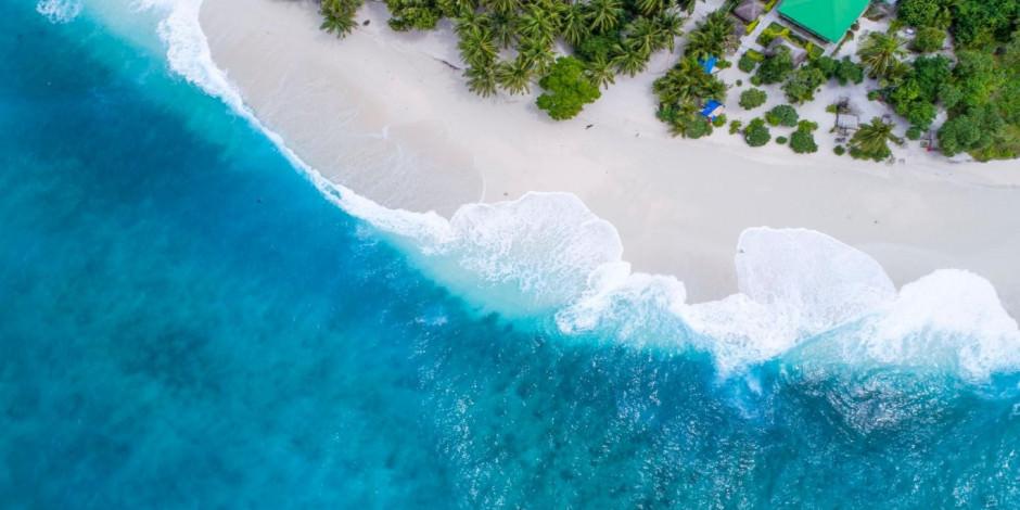 Maldivler'de 1 milyon dolara kiralık özel ada