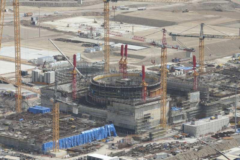 Akkuyu Nükleer Güç Santrali Mersin'in Gülnar ilçesine bağlı Büyükeceli bölgesine inşa ediliyor.
