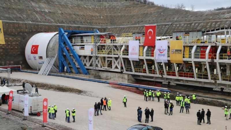 Ankara-İzmir Hızlı Teren Hattı projesinin Eşme-Salihli kesimi T1 Tüneli