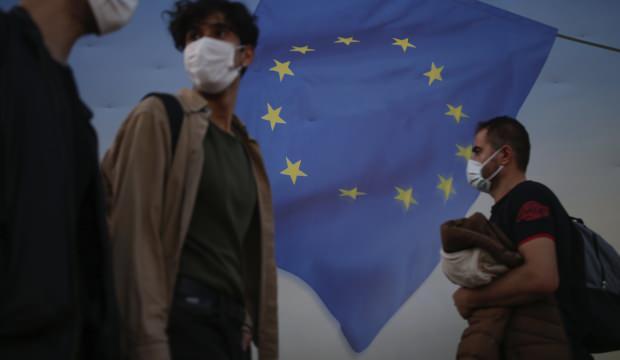 Avrupa'da Frexit depremi: Fransa AB'den ayrılabilir