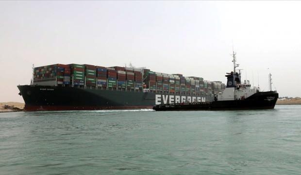 'Ever Given' karaya değil dünyanın gündemine oturdu