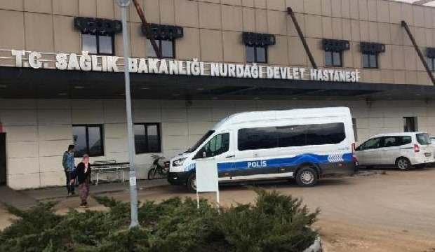 Hafif ticari araç bariyerlere çarptı: 2 ölü, 2 yaralı