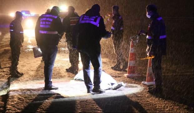 Tartışma nedeniyle otobüsten indirilen yolcu, kamyonun çarpması sonucu öldü