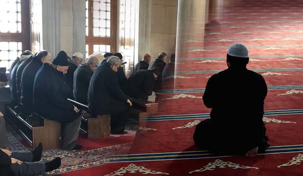 Hangi durumlarda oturarak namaz kılınır?