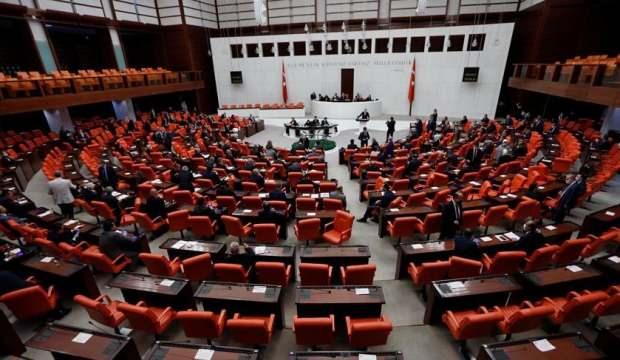Yüzde 7’de uzlaşma tamam! Seçim barajı düşüyor