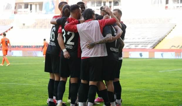 Gaziantep Fk Da Bahis Depremi Tum Spor Haber