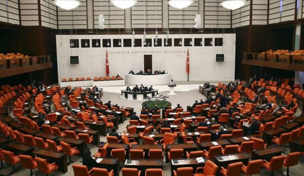 'Güvenlik soruşturması' yasa teklifi kabul edildi