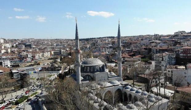 Ramazan mahyalarına korona ayarı
