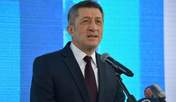 Son dakika: Bakan Selçuk'tan 'tablet bilgisayar' paylaşımı