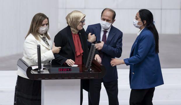Tansiyonu düşen AK Partili Milletvekili salondan çıkarıldı