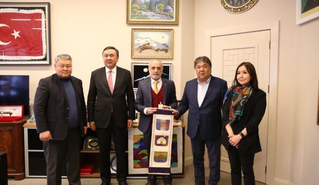 Yalçın Topçu, “İlişkilerimizin gelişmesi, bölge ve dünyanın faydasınadır”