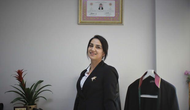 11 yıl hemşire olarak çalıştığı üniversite hastanesinin avukatı oldu