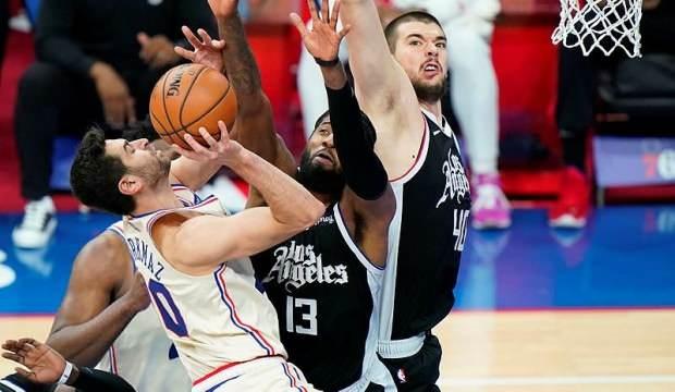7 maçtır kazanan Clippers'ı Furkanlı 76ers durdurdu