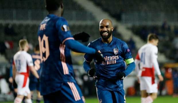 Arsenal gol şovla yarı finale çıktı!