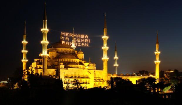 Gündoğdu yazdı: Ramazan, dertlerimize şifa için geldi