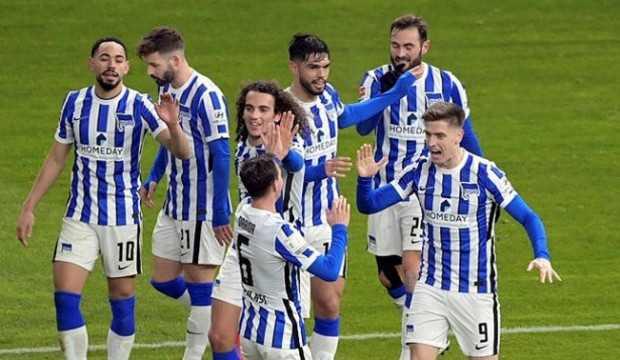 Hertha Berlin, takım olarak karantinaya alındı