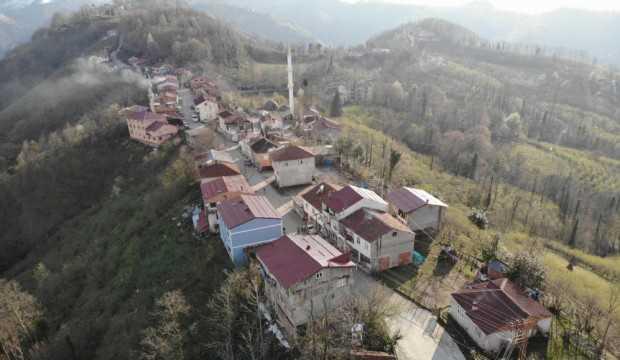 Karadeniz fıkrası gibi! Komşular 2 dakika farkla oruç açıyor!