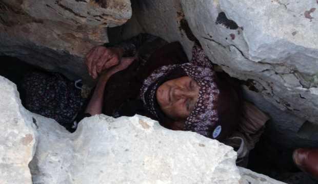 Kayıp kadın kayalıklar içinde bulunmuştu! Hastanede hayatını kaybetti