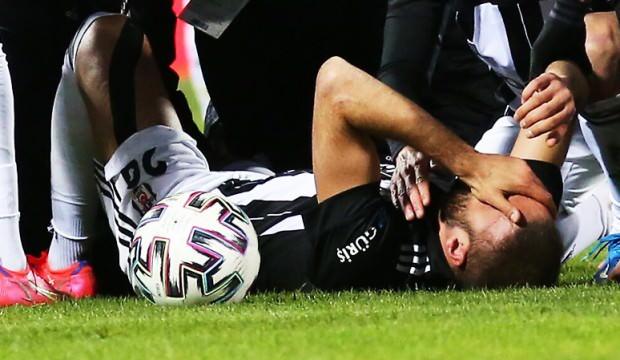 Sezonu kapatan Cenk Tosun'dan duygusal istek!