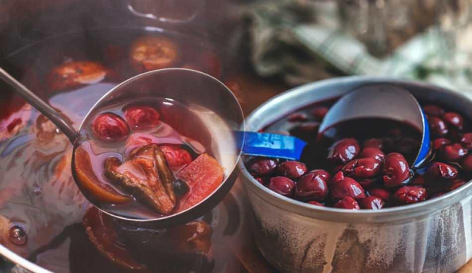 ramazan ayinda hangi icecekler ve serbetler yapilir en kolay ramazan a ozel icecek tarifleri yemek haberleri